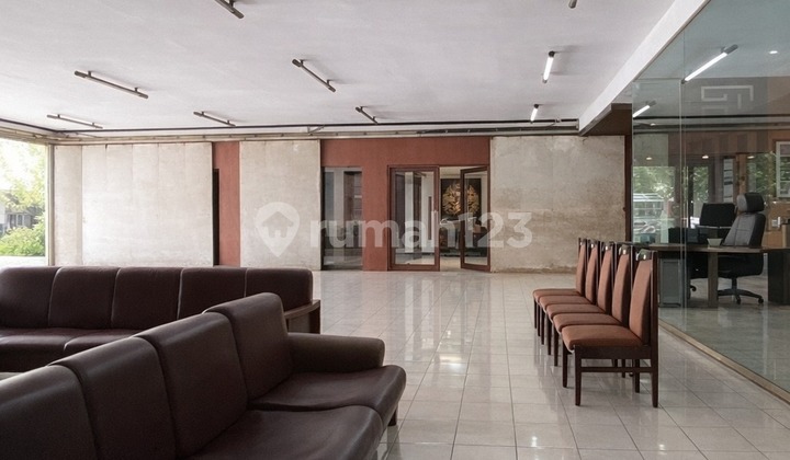 Disewakan Tempat Usaha Siap Pakai Cocok untuk Usaha Lokasi di Sayap Buah Batu Bandung