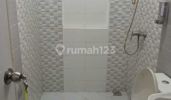 For Sale Ready-to-Occupy House in Taman Kopo Katapang (Tkk) Bandung Comfortable Living and Strategic Location 2