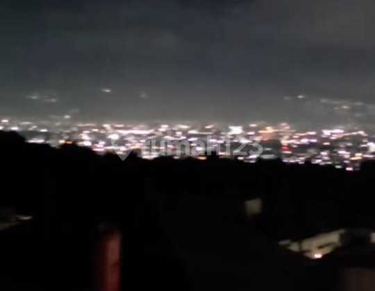 Dijual Rumah 2 Lantai Ada Rooftop Siap Huni di Bali Garden Bandung Hunian Nyaman Terawat Lokasi Strategis 2