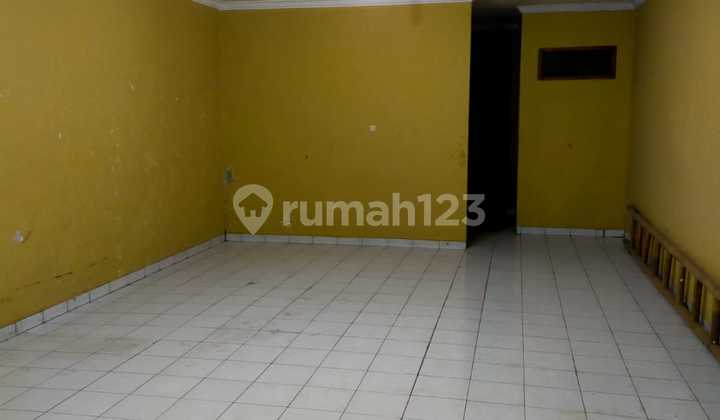 FOR SALE: Comfortable 2-Story Shop House, Ready to Use, Suitable for Business, Strategic Location at Permata Kopo 2 Bandung. 2