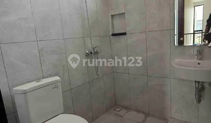 For Sale Residential House in Podomoro Park Cluster Fashagriya Area, Move-in Ready, Comfortable with a Strategic Location 2