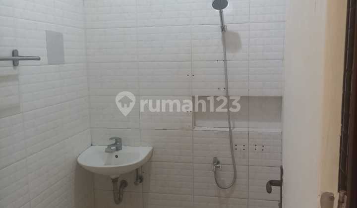 Disewakan Rumah di Kota Baru Parahyangan (Kbp) Tatar Jingganagara Bandung Hunian Nyaman 2