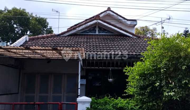 Dijual Rumah 2 Lantai Nyaman Asri Siap Huni Minimalis Lokasi di Sayap Pajajaran Bandung