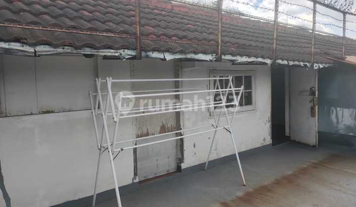 For Sale, Ready-to-Use 2-Story Shop House, Ideal for Business, Located in Antapani, Bandung 2