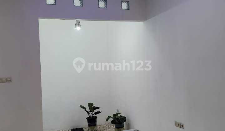 For Rent 2-Storey Minimalist Newly Renovated House in Buah Batu Regency, Bandung Comfortable Residence and Ready to Occupy with Strategic Location 2