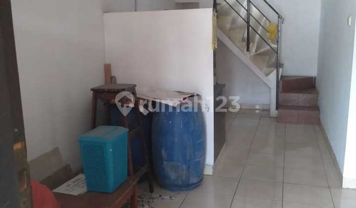 For Rent Ready-to-Occupy House in Taman Kopo Indah 1 (TKI 1) Bandung Comfortable and Well-Maintained Residence Strategic Location with Easy Access 2