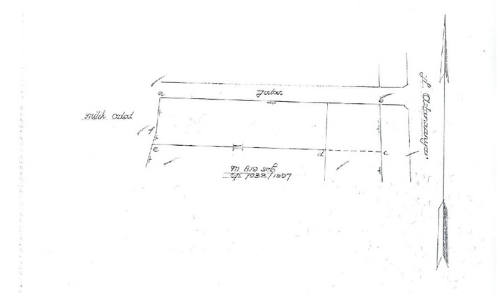 For Sale 3-Story Strategic Shop House in the Bustling Center of Astana Anyar, Bandung City, Ready to Use with Easy Access 2