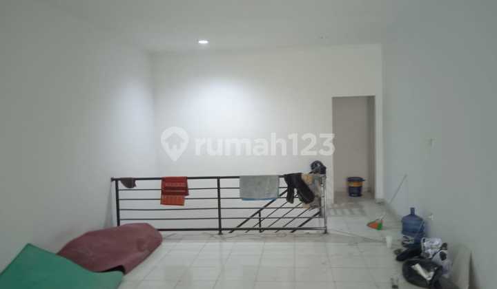 For Rent 2-Story Shop House Ready to Use, Suitable for Business Location on Ciwastra Road, Bandung 2