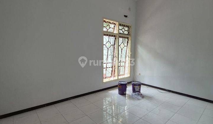 Disewakan Rumah Darmo Permai Utara 1 Lantai  1