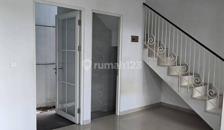 Disewakan Rumah Siap Huni Mansion 9 Baru Gress 1