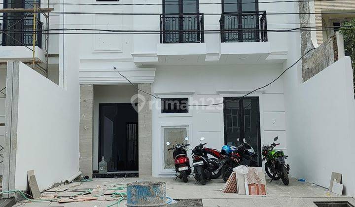 Dijual Rumah Raya Sutorejo Timur 1