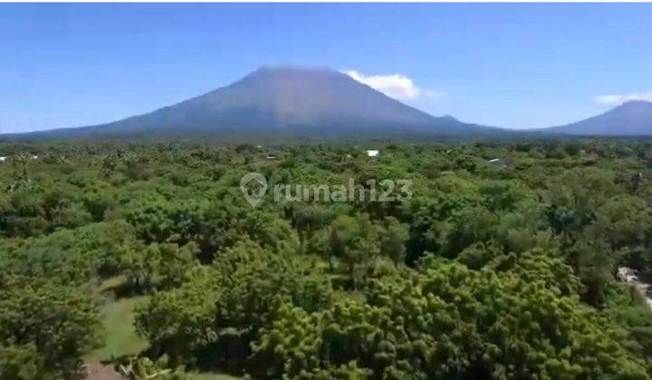 Tanah Pinggir Pantai Tulamben Bali View Gunung Agung 2