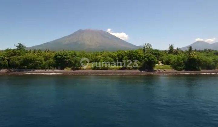 Tanah Pinggir Pantai Tulamben Bali View Gunung Agung 1