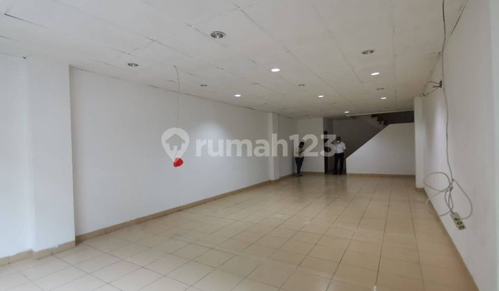 Hot Property - Ruko Di Kebon Jeruk Jakarta Barat