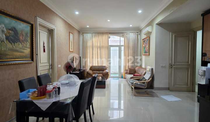 Dijual Cepat Rumah 12x20 Siap Huni di Les Belles Serpong Dijual Cepat Rumah 12x20 Siap Huni di Les Belles Serpong