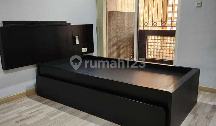 Dijual Semi Furnish Apartment di Kedoya Elok Jakarta Barat 2
