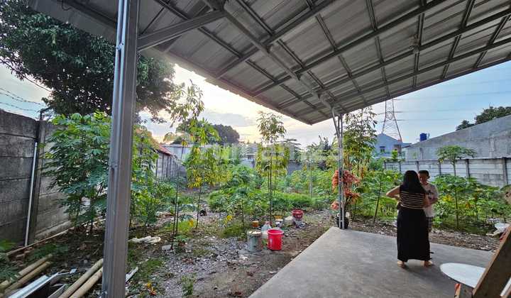 Dijual Rumah Tanah Luas di Perumahan Metro Permata 1