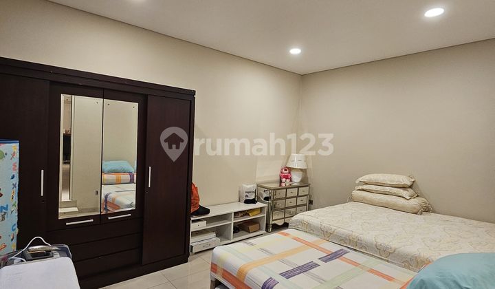 Dijual Rumah Mewah 3 Lantai di Sutera Palma Alam Sutera 2