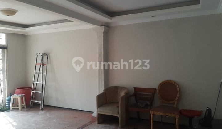 Di Jual Cepat Rumah di Palmerah Jakarta Barat  2