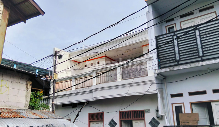 Dijual Cepat Owner BU Rumah di Palmerah Jakarta Barat Dijual Cepat Owner BU Rumah di Palmerah Jakarta Barat