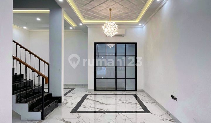 Rumah Baru Modern Dalam Cluster Akses Strategis di Jagakarsa 2