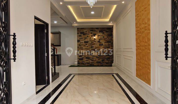 Rumah Baru Mewah Minimalis Modern 3 Lantai Di Jagakarsa 2