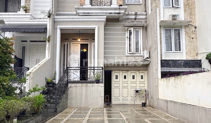 Rumah Mewah Modern Dalam Cluster Lokasi Strategis di Jagakarsa