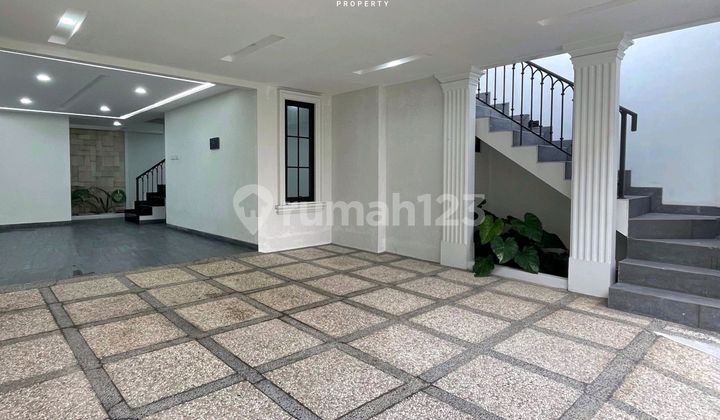 Rumah Mewah Dalam Cluster Pinggir Jalan Bebas Banjir Di Jagakarsa 2