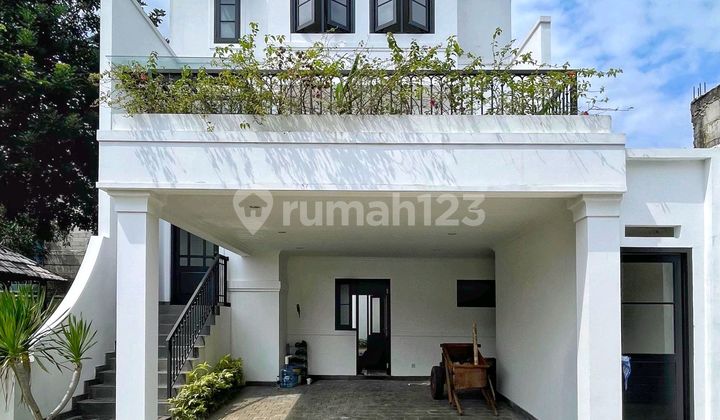 Rumah Baru Modern Dalam Cluster Akses Strategis di Jagakarsa