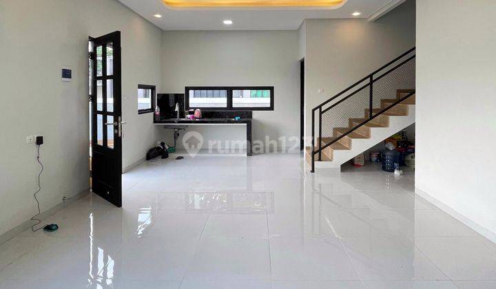 Rumah Baru Mewah Minimalis Modern 3 Lantai Di Jagakarsa 2