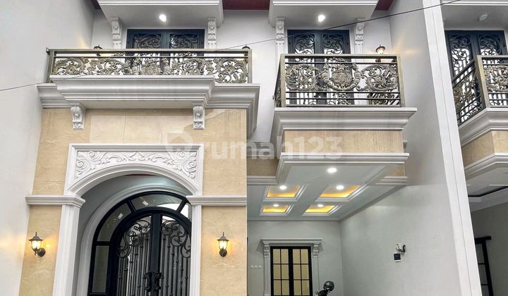 Rumah Baru Mewah Lingkungan Nyaman Akses Strategis Di Jagakarsa Rumah Baru Mewah Lingkungan Nyaman Akses Strategis Di Jagakarsa