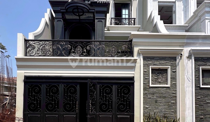 Rumah Baru Mewah Dalam Komplek Akses Jalan Besar Di Jagakarsa