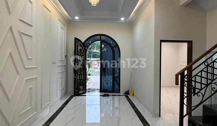 Rumah Baru Mewah Modern Dalam Cluster Di Jagakarsa 2