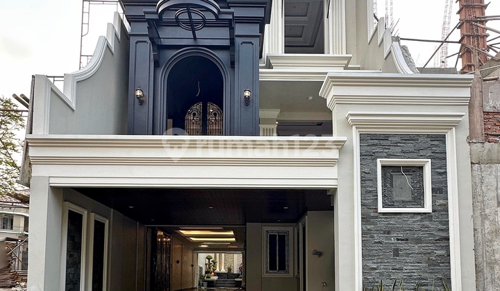 Rumah Mewah Dalam Komplek Besar Lokasi Strategis di Jagakarsa 2