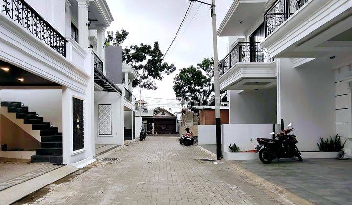 Rumah Baru Modern Minimalis 3.5 Lantai Di Jagakarsa 2