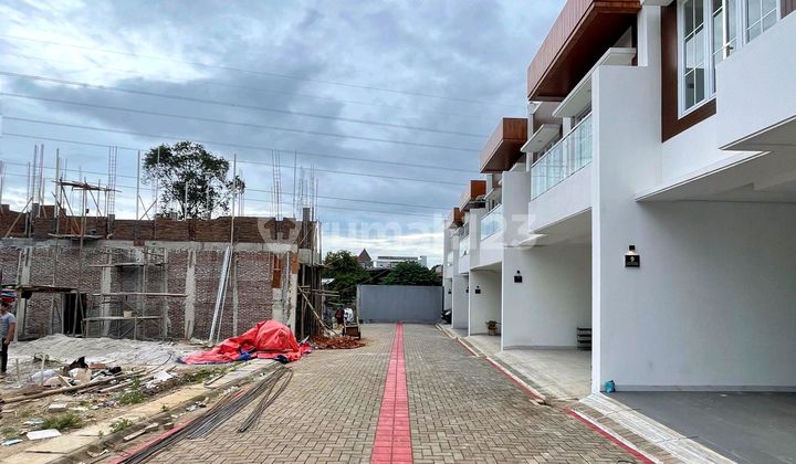Rumah Baru Modern Dalam Cluster Akses Strategis di Kebagusan 2
