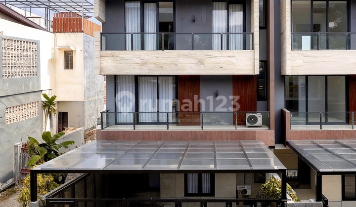 Rumah Baru Modern Siap Huni Akses Strategis di Jagakarsa