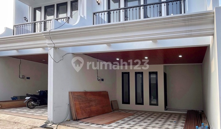 Rumah Baru Modern Dalam Cluster Akses Strategis di Jagakarsa
