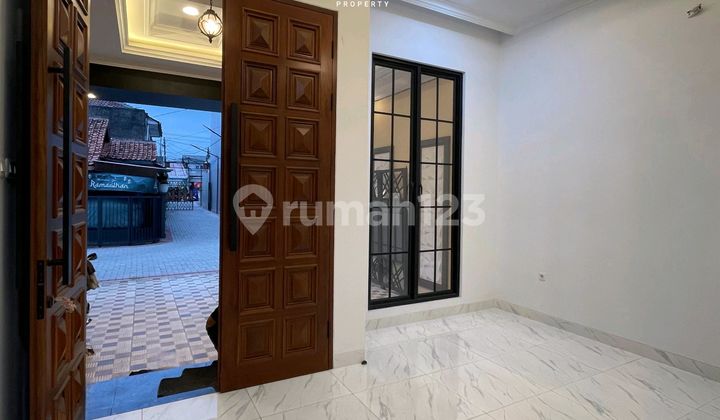 Rumah Baru Mewah Dalam Cluster Lokasi Strategis di Kukusan 2