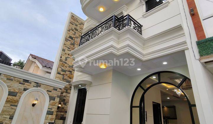 Rumah Baru Mewah Minimalis Modern 3 Lantai Di Jagakarsa 1