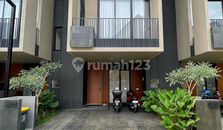 Rumah Baru Mewah Dalam Cluster Akses Strategis di Lebak Bulus