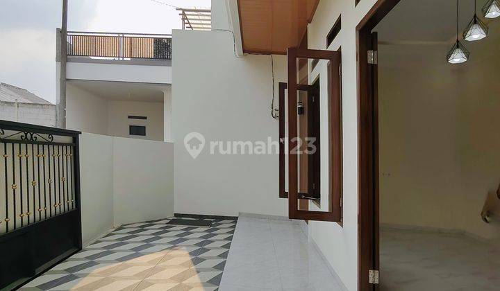 Rumah Baru Mewah Modern 2 Lantai Di Ciracas Jaktim 2