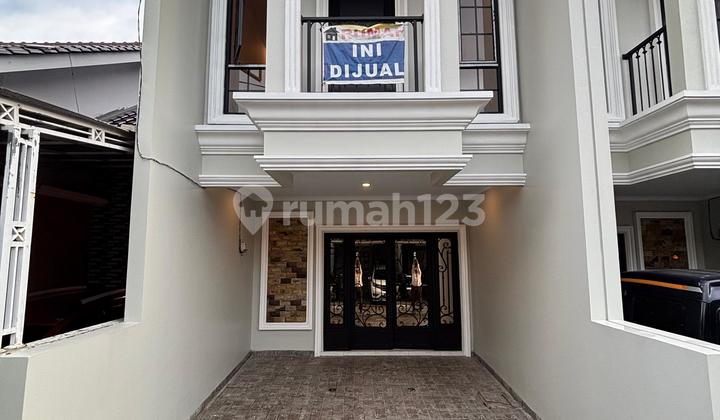 Rumah Baru Classic Modern Dalam Cluster di Tanah Baru Beji Depok