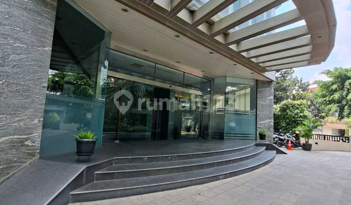 Gedung Kantor Luas Siap Huni Lokasi Strategis Akses Mudah di Kebayoran Baru - Jakarta Selatan
