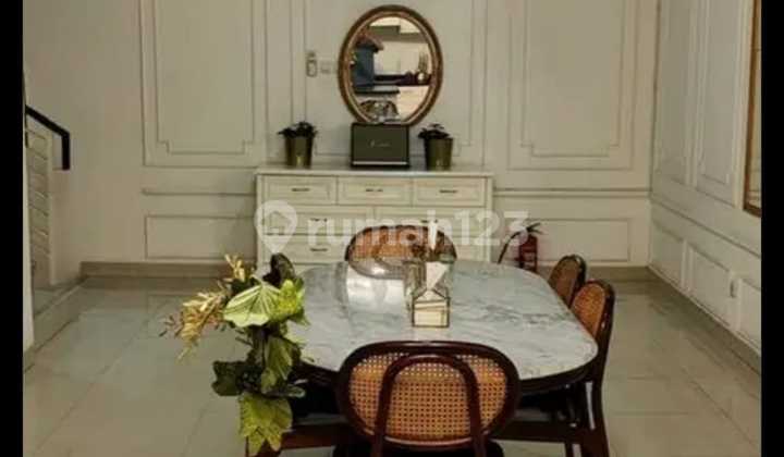 Beautiful 3-Story House Ready to Live, Strategic Location in Kebayoran Bintaro, South Tangerang 2