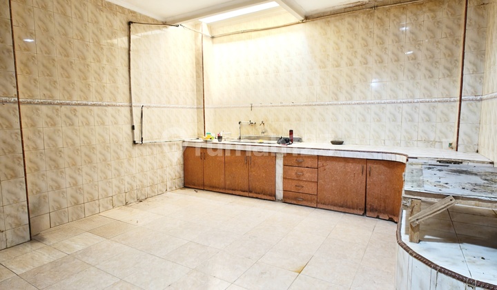 Rumah Bagus 2 Lantai di Permata Buana, Puri Kembangan - Jakarta Barat