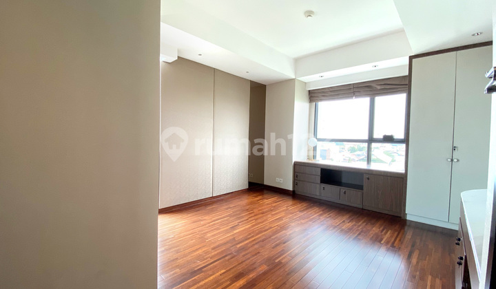Sewa Apartemen Langka Fasilitas Premium 3 BR di Wang Residence, Kedoya - Jakarta Barat 2