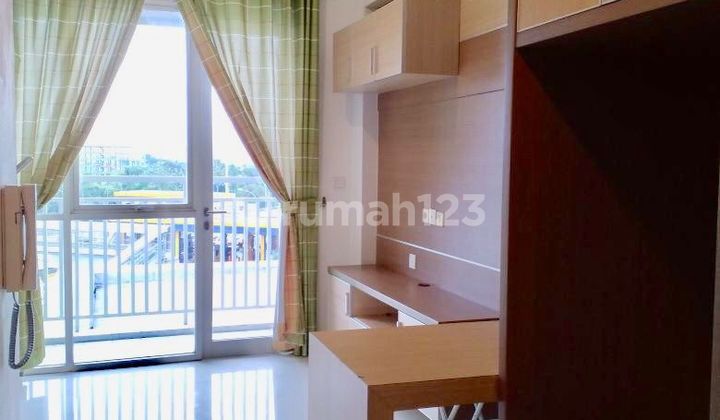 Selling Strategic Westmark Apartment in Taman Anggrek, West Jakarta