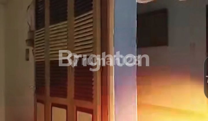 Rumah Hitung Tanah di Tanjung Duren ********.kos2am 2