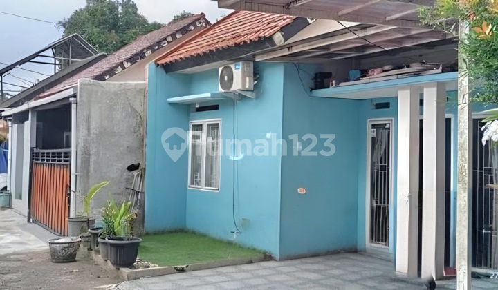 Rumah di Perumahan Cikambang Asri Depok SHM 2